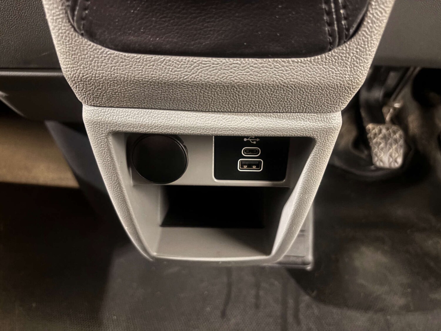 Vehicle 29