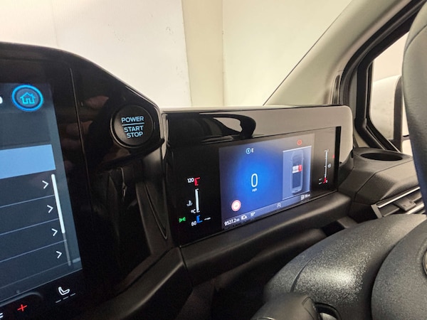 Used Ford Transit Custom 2023 for sale - 74182614: Photo 33