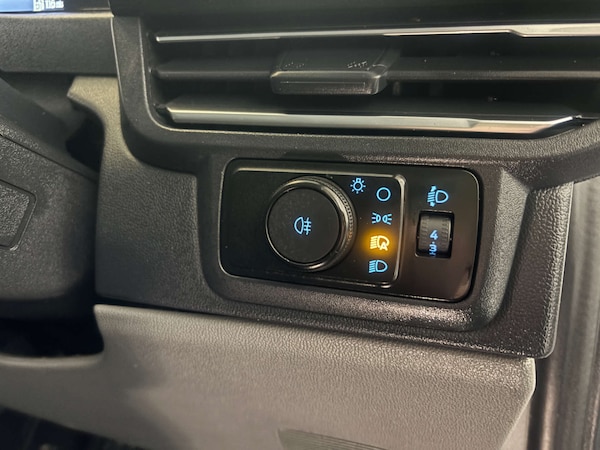 Used Ford Transit Custom 2023 for sale - 74182614: Photo 8
