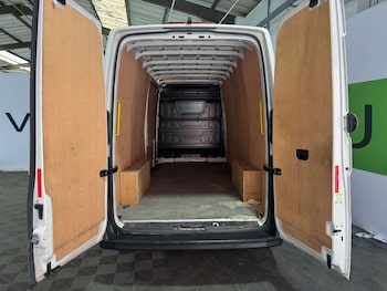 Used Volkswagen Crafter 2023 for sale - 79570093: Photo