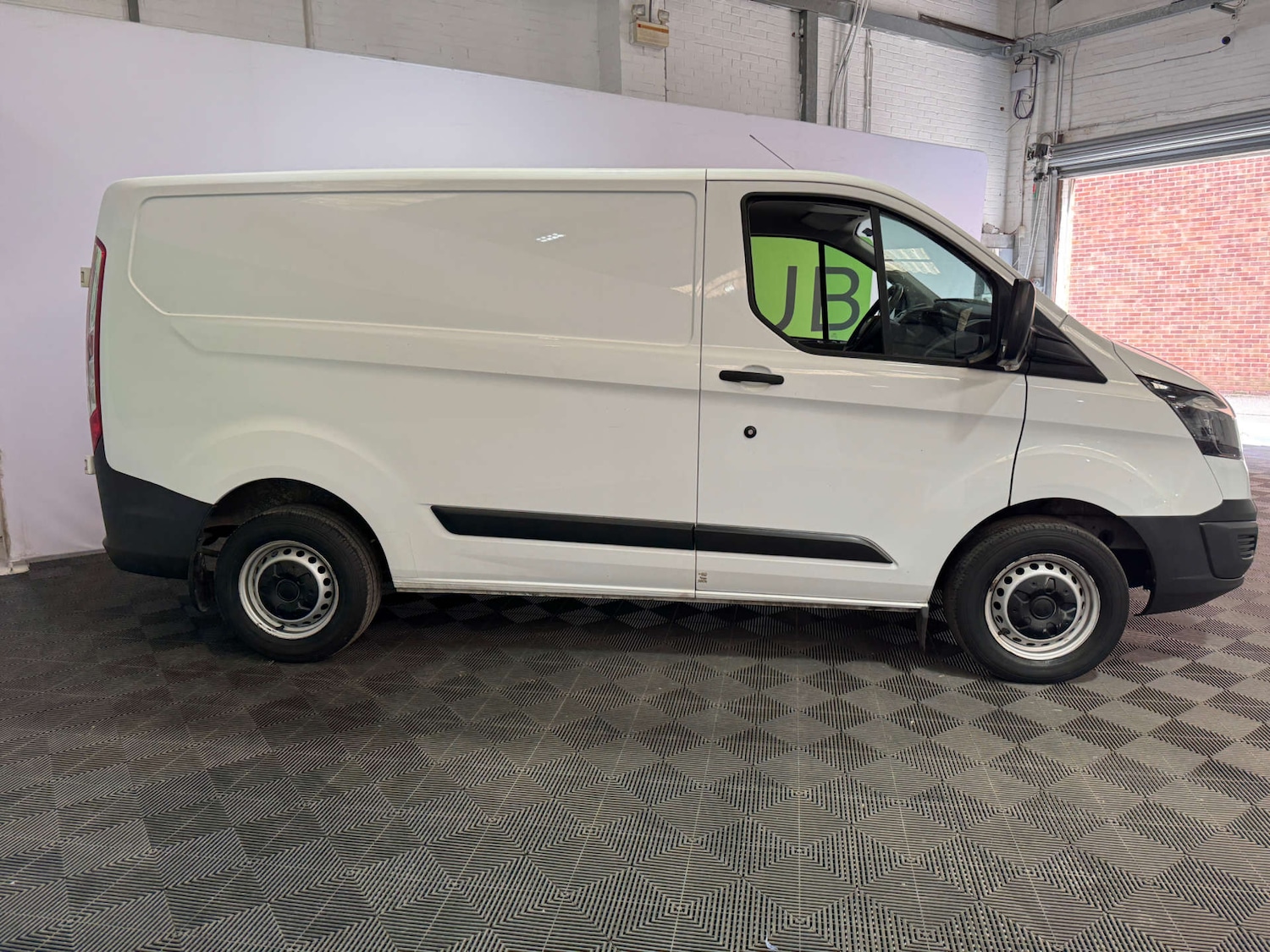 Used Ford Transit Custom 2017 for sale - 78201111: Photo 10