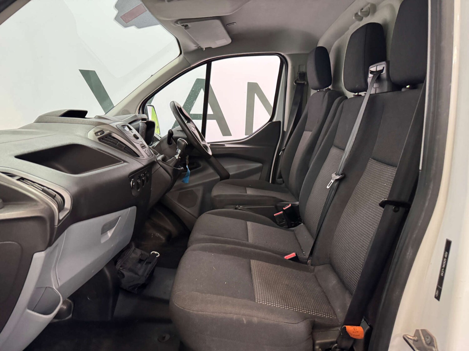 Used Ford Transit Custom 2017 for sale - 78201111: Photo 25