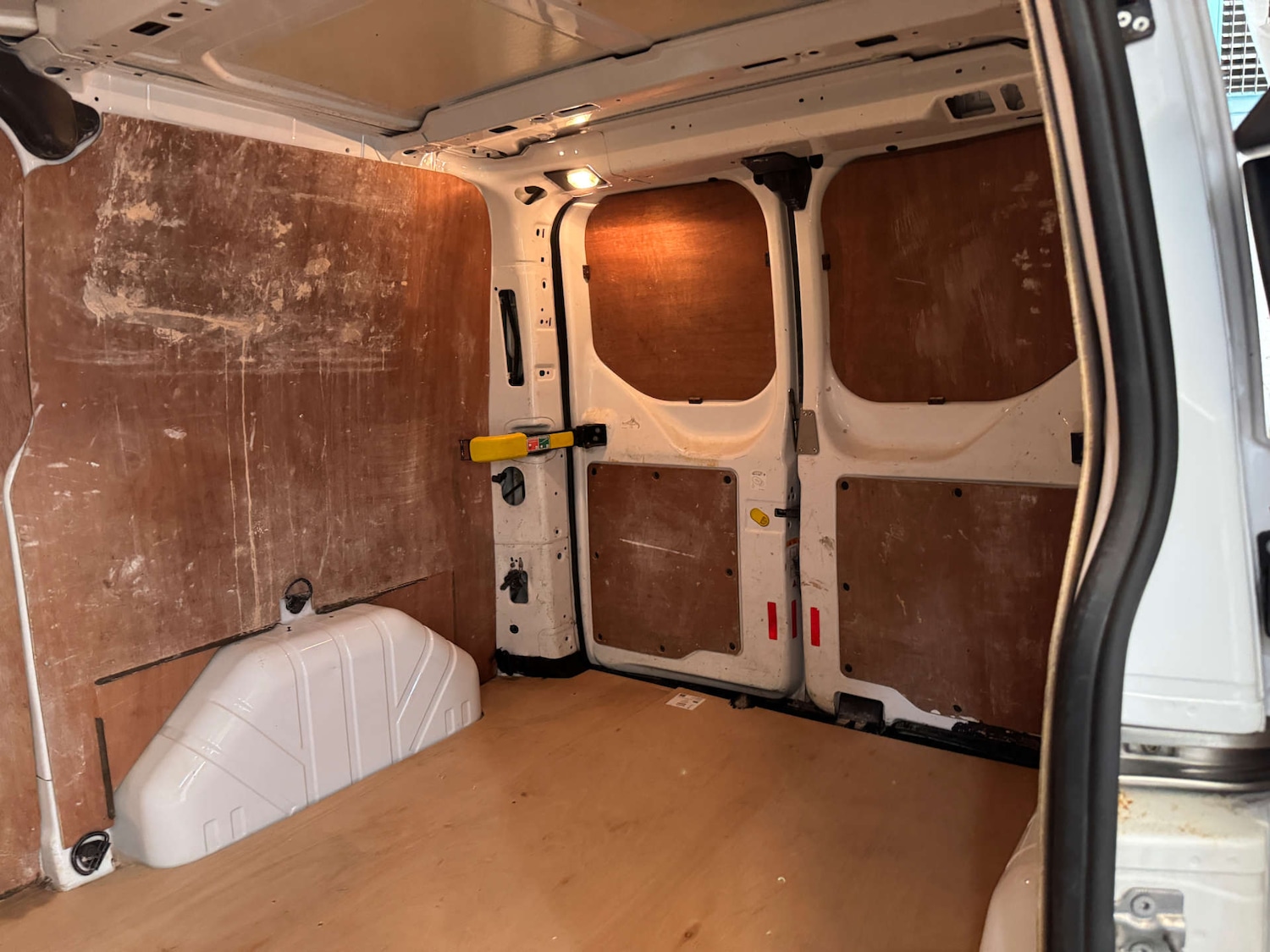 Used Ford Transit Custom 2017 for sale - 78201111: Photo 30