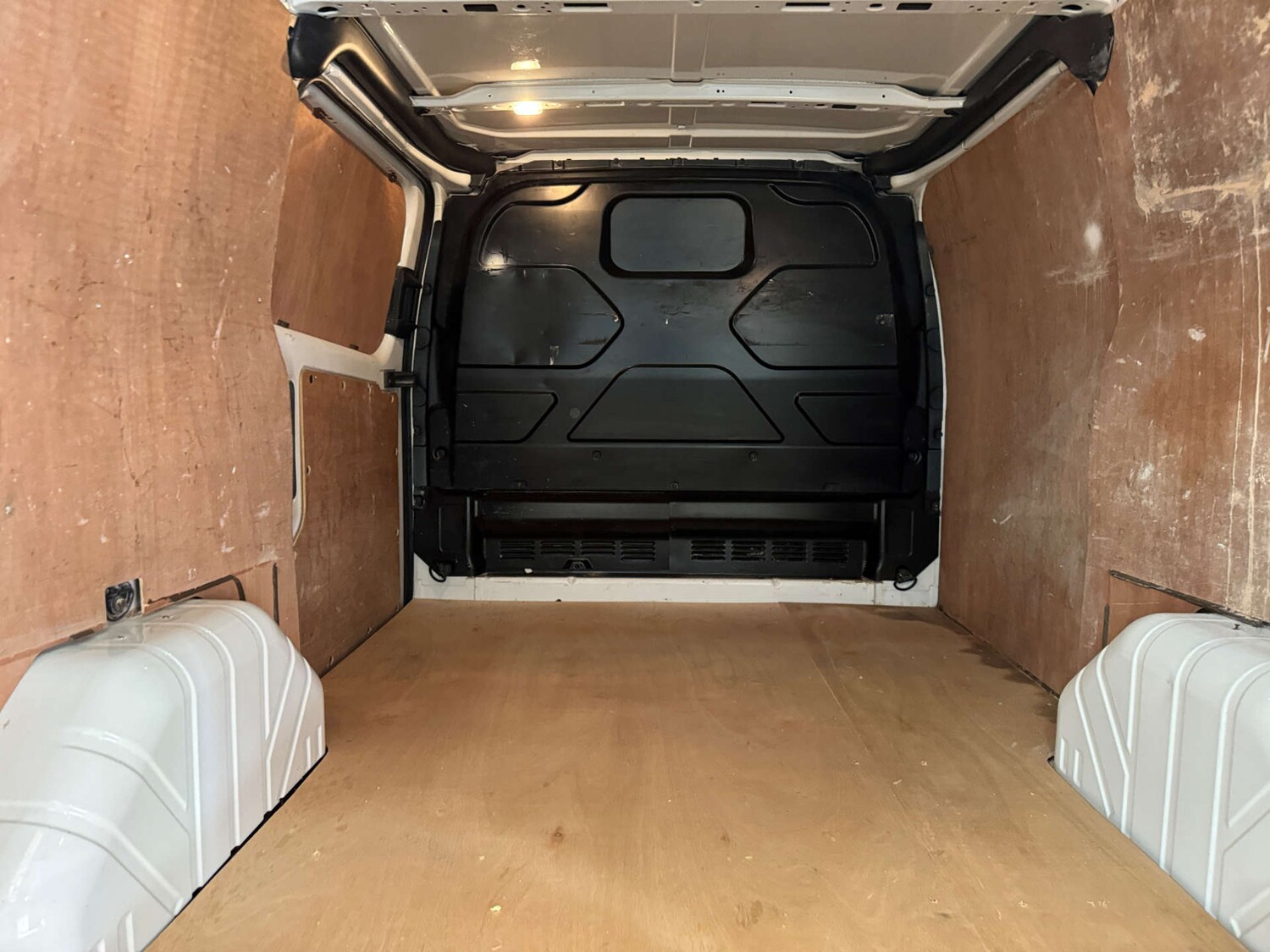 Used Ford Transit Custom 2017 for sale - 78201111: Photo 32