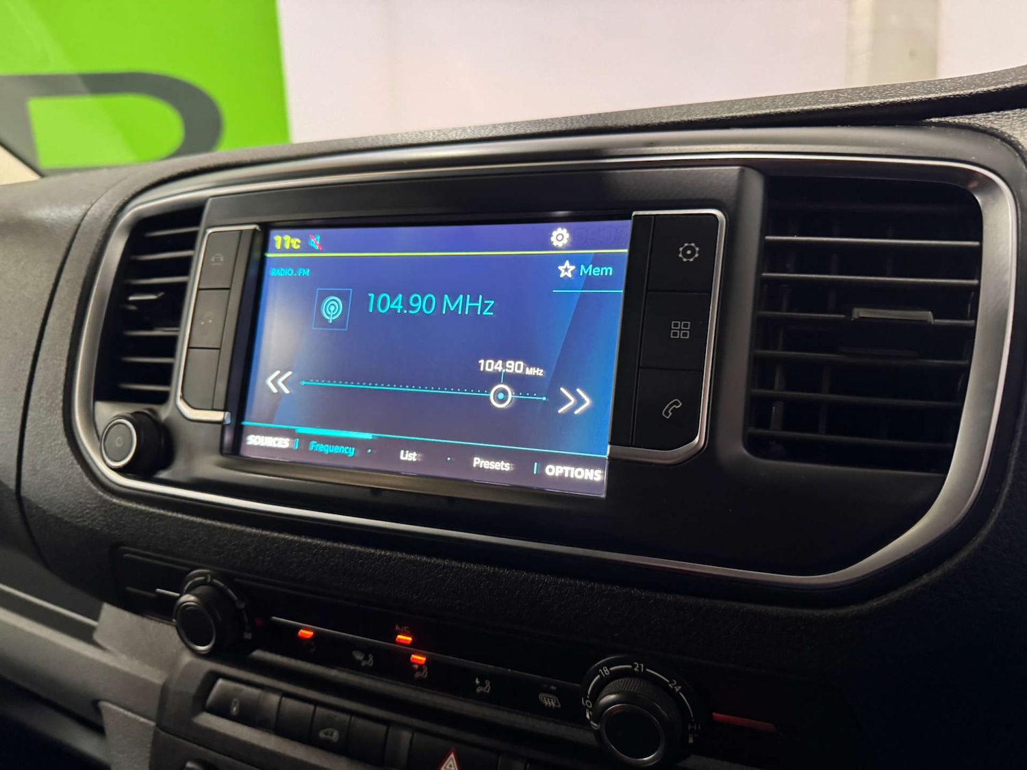 Used Peugeot Expert 2022 for sale - 77523302: Photo 25