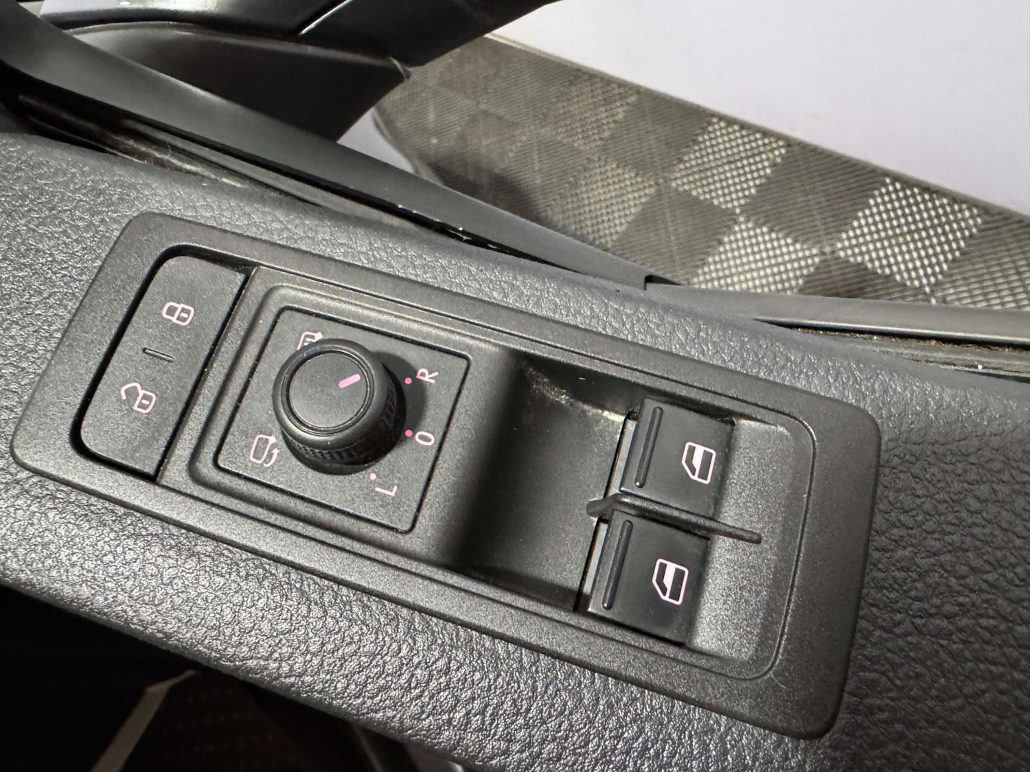 Used Volkswagen Transporter 2018 for sale - 77380691: Photo 11