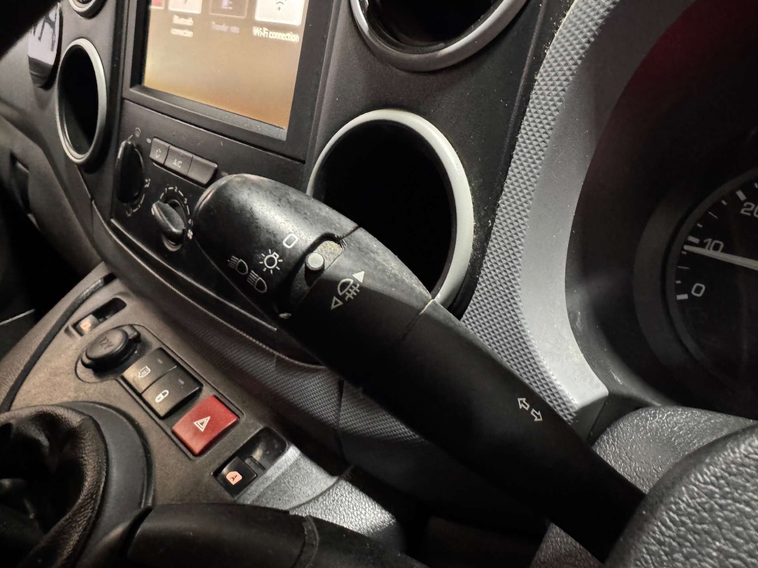 Used Citroen Berlingo 2016 for sale - 77072187: Photo 27