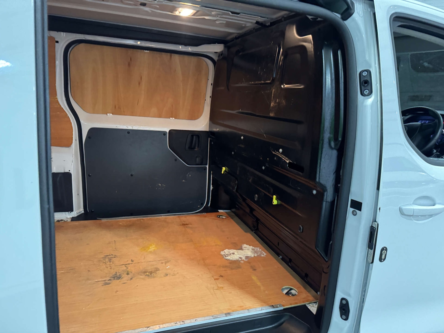 Used Vauxhall Vivaro 2023 for sale - 77336959: Photo 29