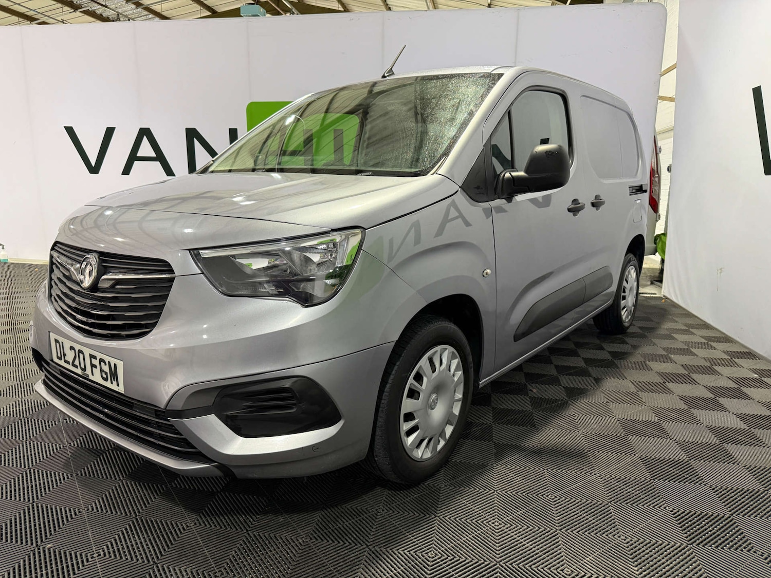 Used Vauxhall Combo 2020 for sale - 76863458: Photo 3