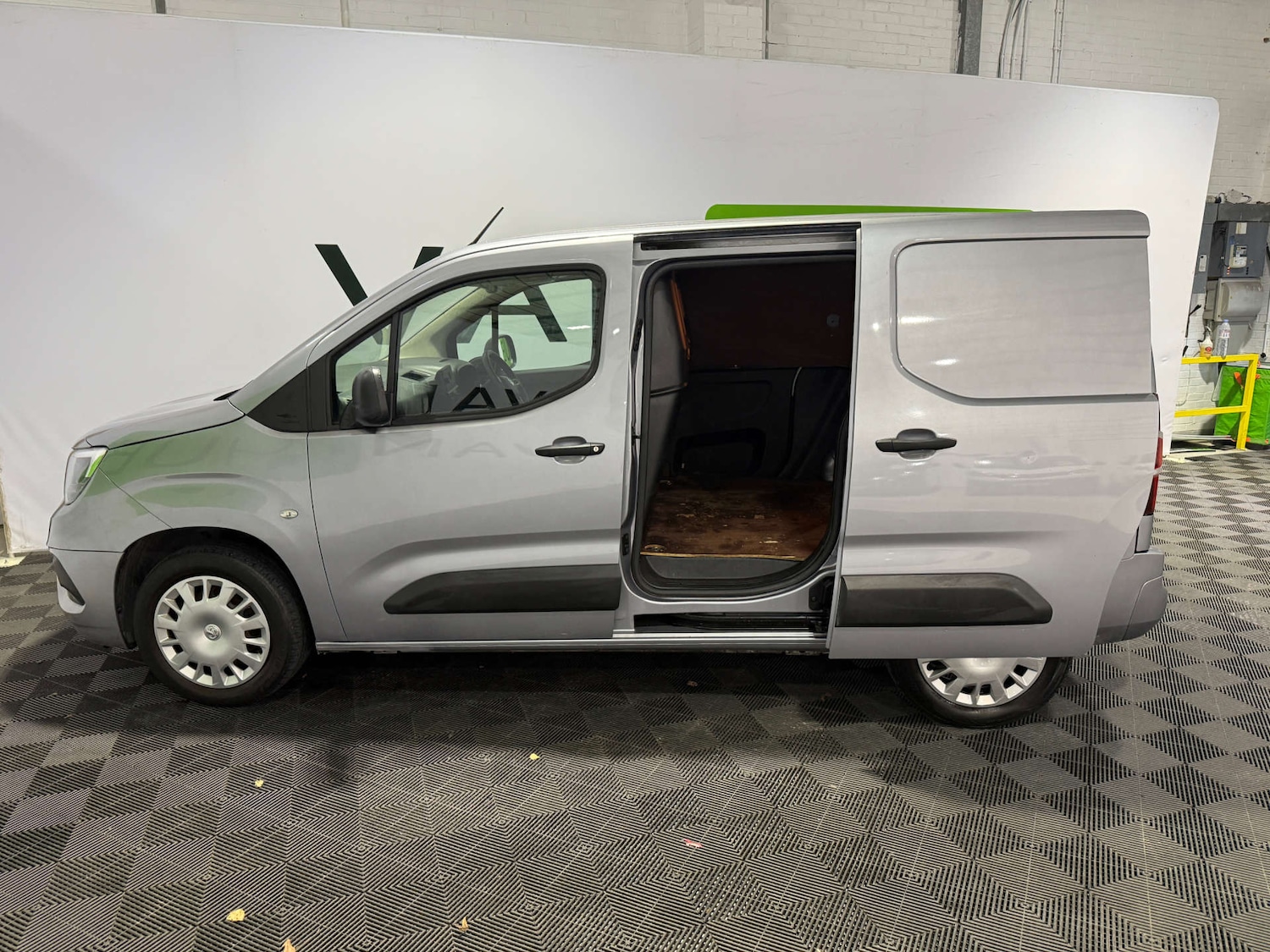 Used Vauxhall Combo 2020 for sale - 76863458: Photo 7