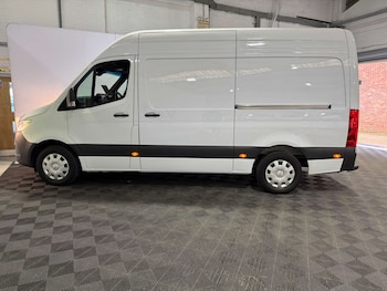 Used Mercedes-Benz Sprinter 2024 for sale - 79030363: Photo