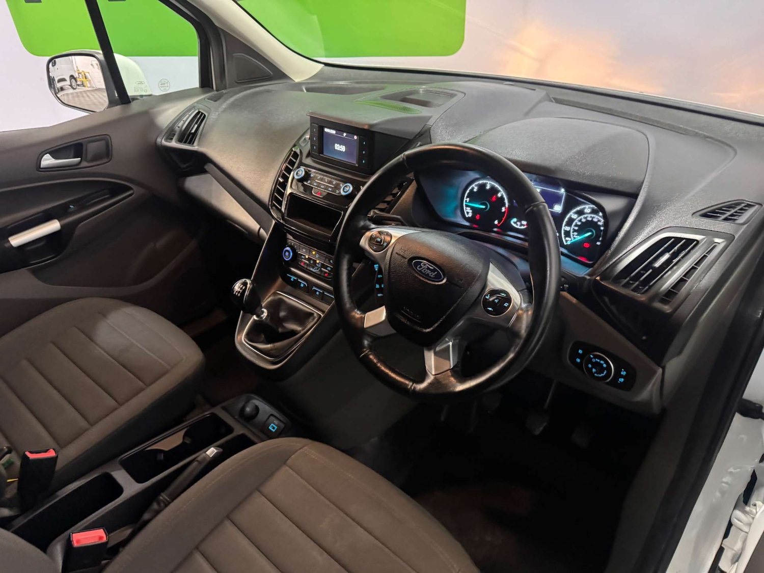 Used Ford Transit Connect 2023 for sale - 77050789: Photo 2