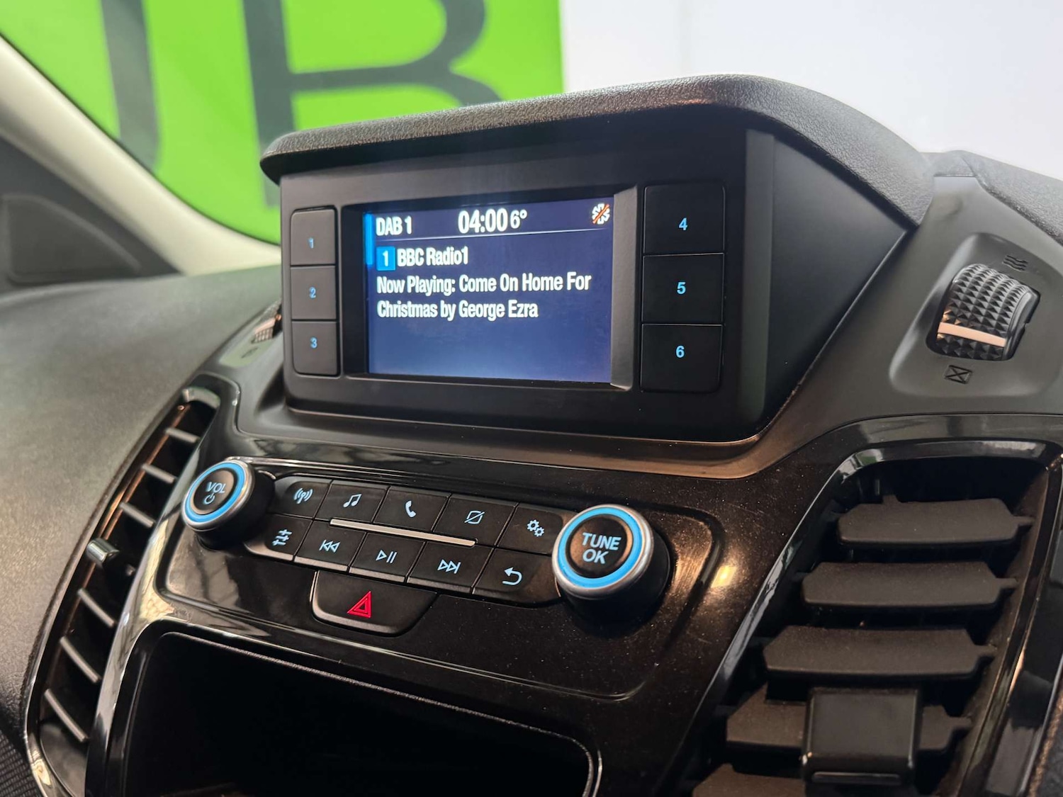 Used Ford Transit Connect 2023 for sale - 77050789: Photo 24