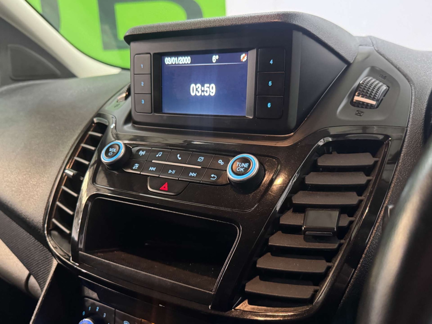 Used Ford Transit Connect 2023 for sale - 77050789: Photo 25