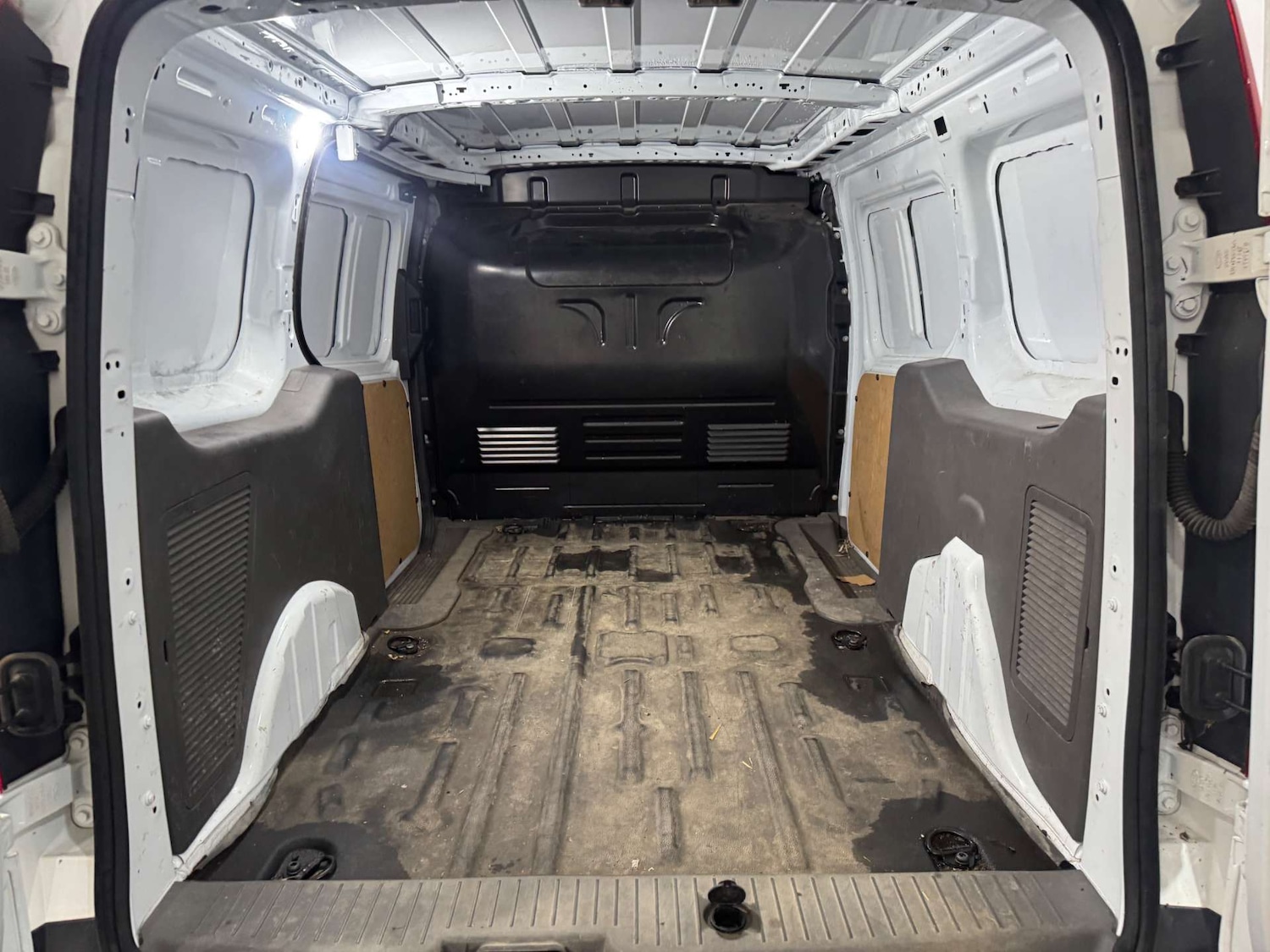 Used Ford Transit Connect 2023 for sale - 77050789: Photo 3