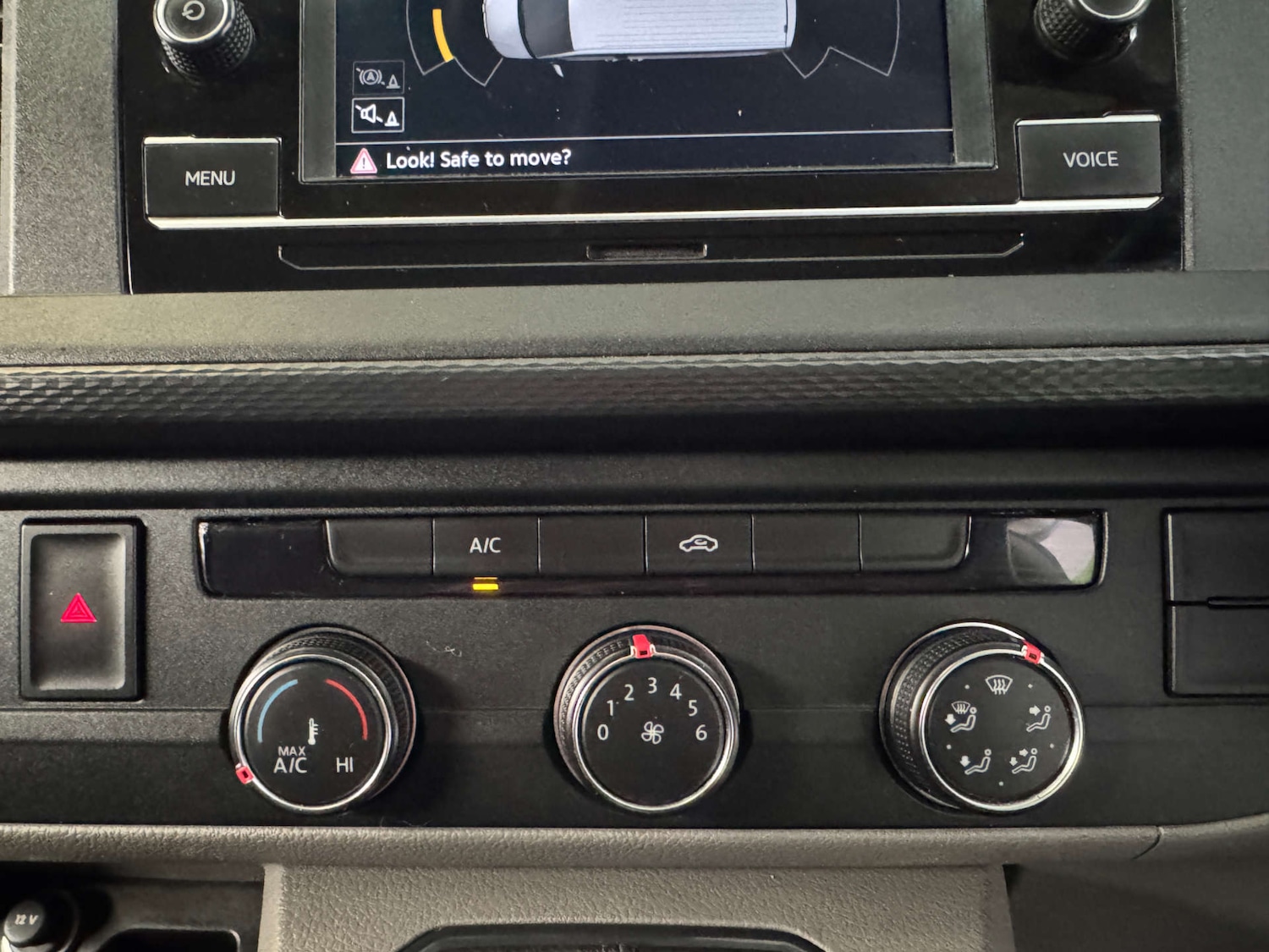 Used Volkswagen Transporter 2023 for sale - 78014287: Photo 18