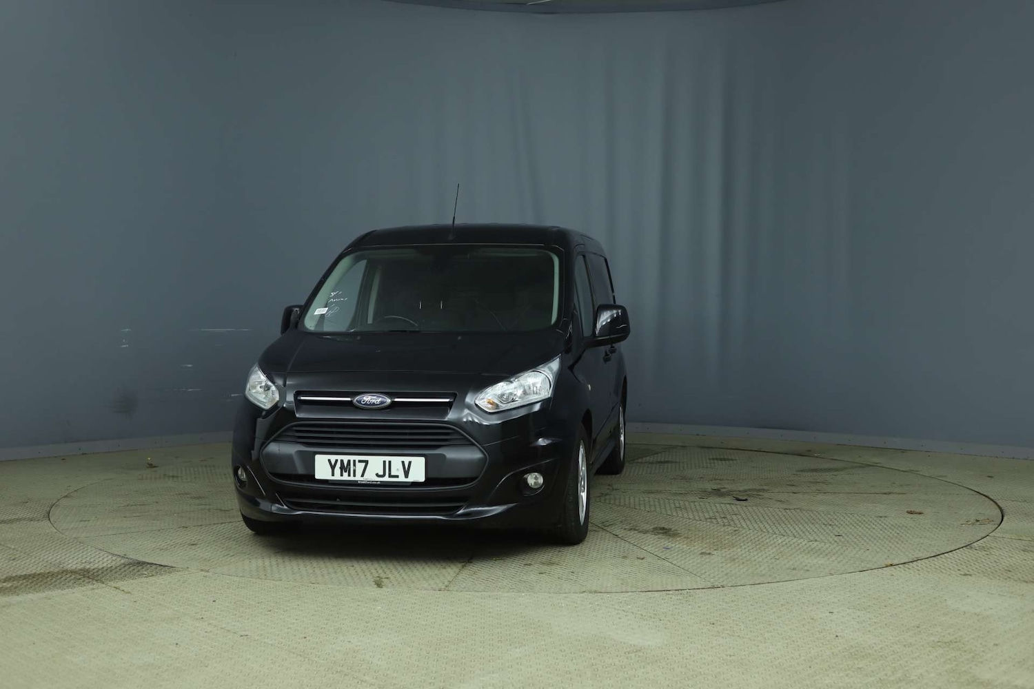 Used Ford Transit Connect 2017 for sale - 77368279: Photo 2