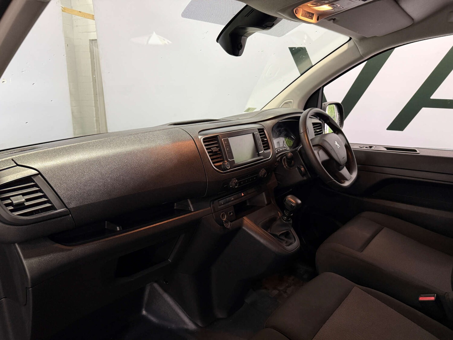 Used Peugeot Expert 2023 for sale - 76490995: Photo 24