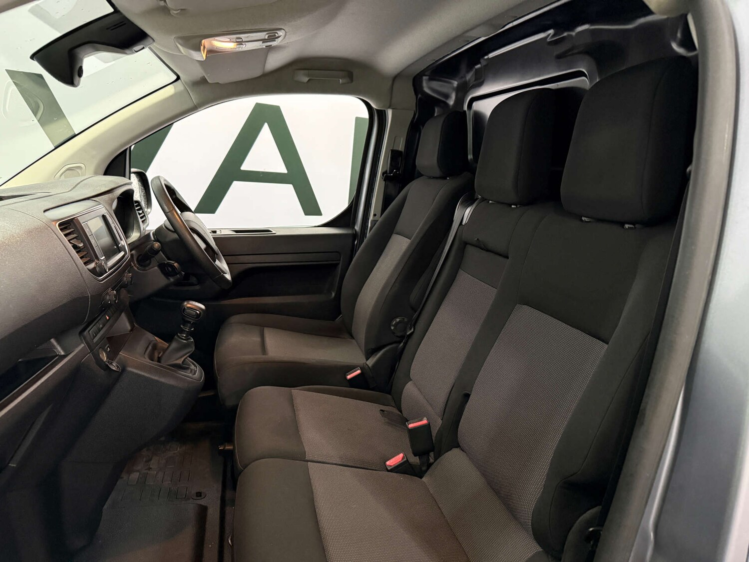 Used Peugeot Expert 2023 for sale - 76490995: Photo 26