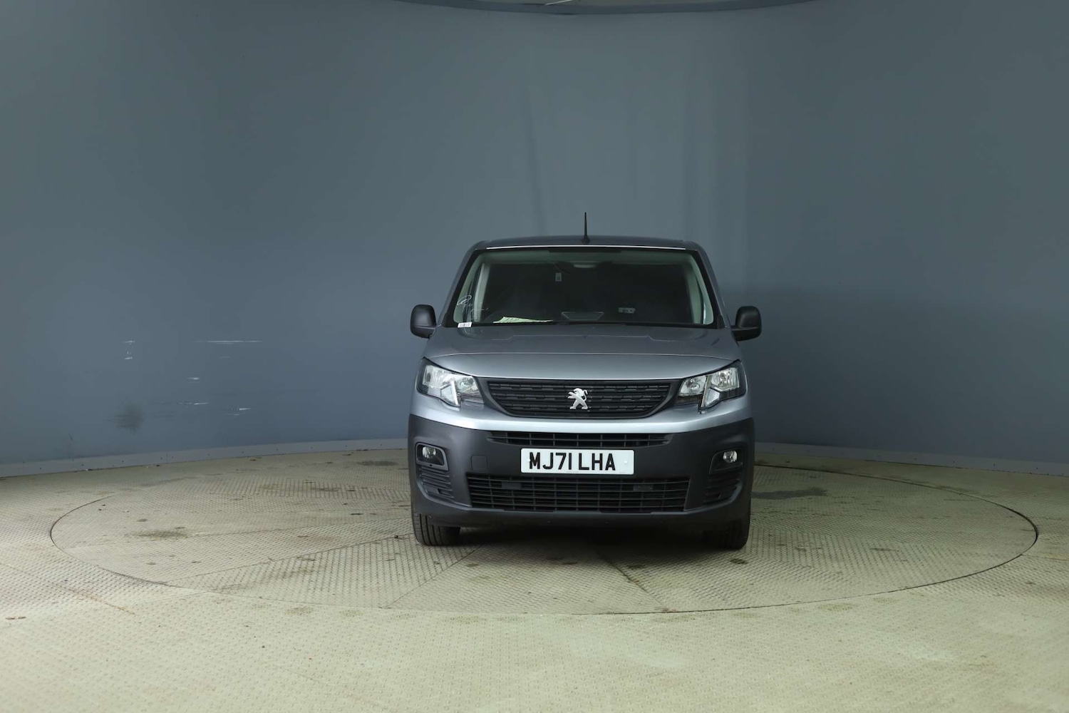 Used Peugeot Partner 2021 for sale - 77847529: Photo 2