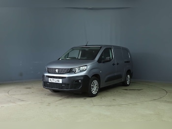 Used Peugeot Partner 2021 for sale - 77847529: Photo