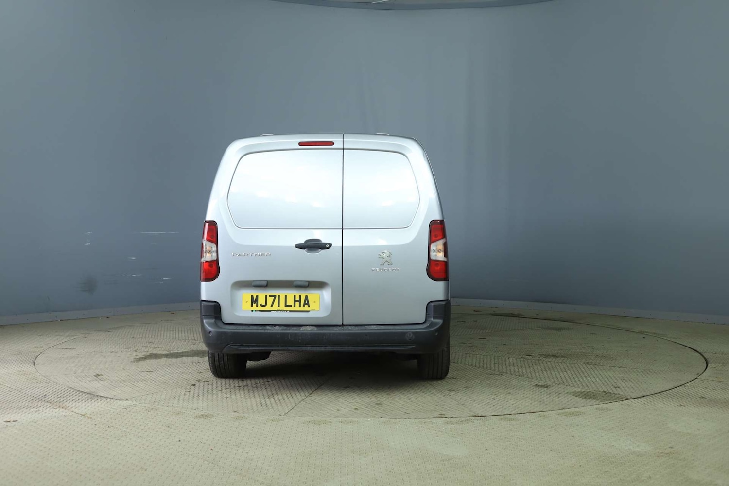 Used Peugeot Partner 2021 for sale - 77847529: Photo 4