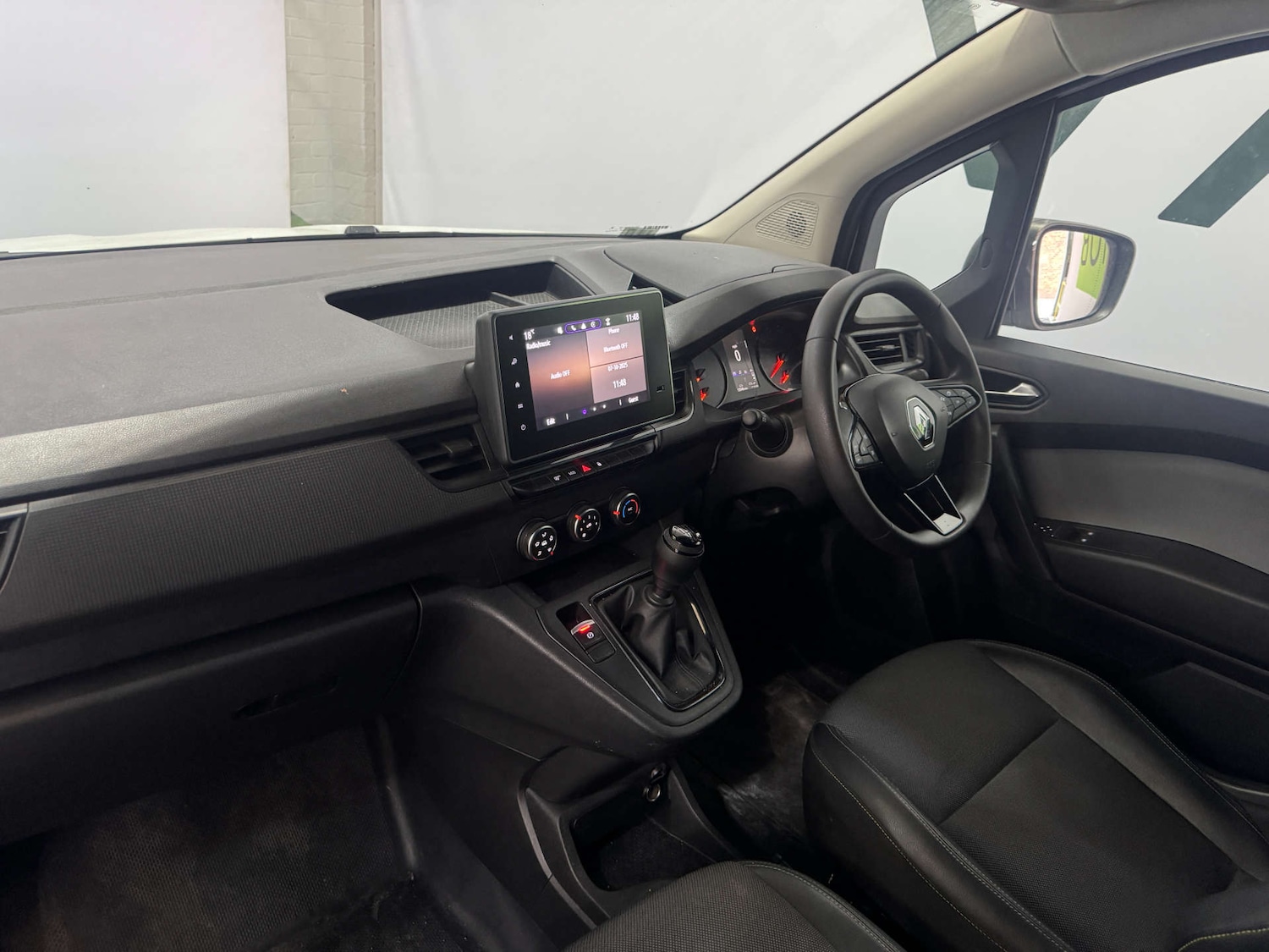 Used Renault Kangoo 2024 for sale - 76601833: Photo 12