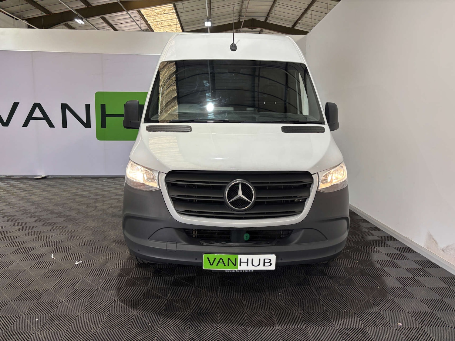 Used Mercedes-Benz Sprinter 2022 for sale - 76601867: Photo 2