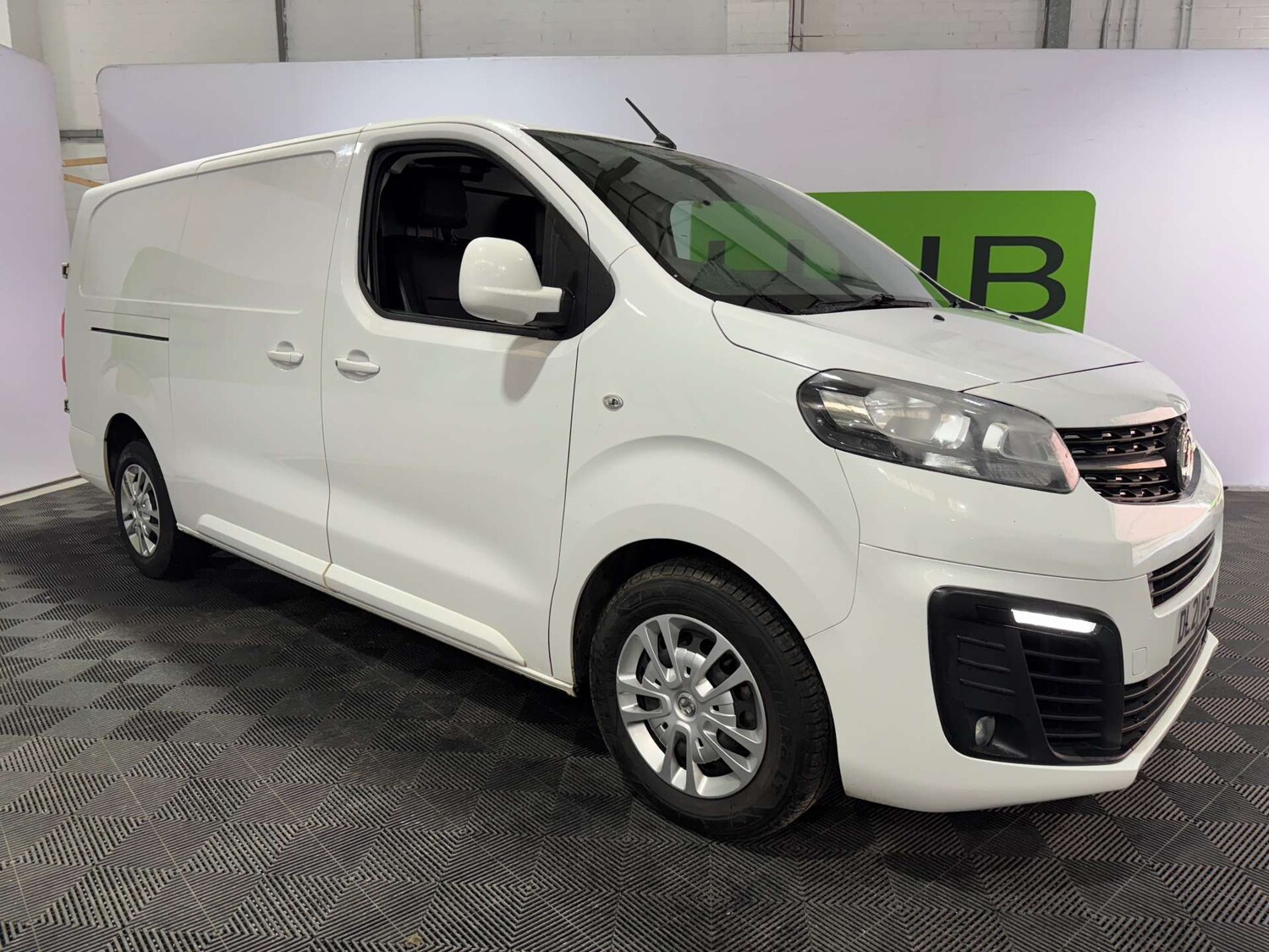 Used Vauxhall Vivaro 2021 for sale - 76320846: Photo 1