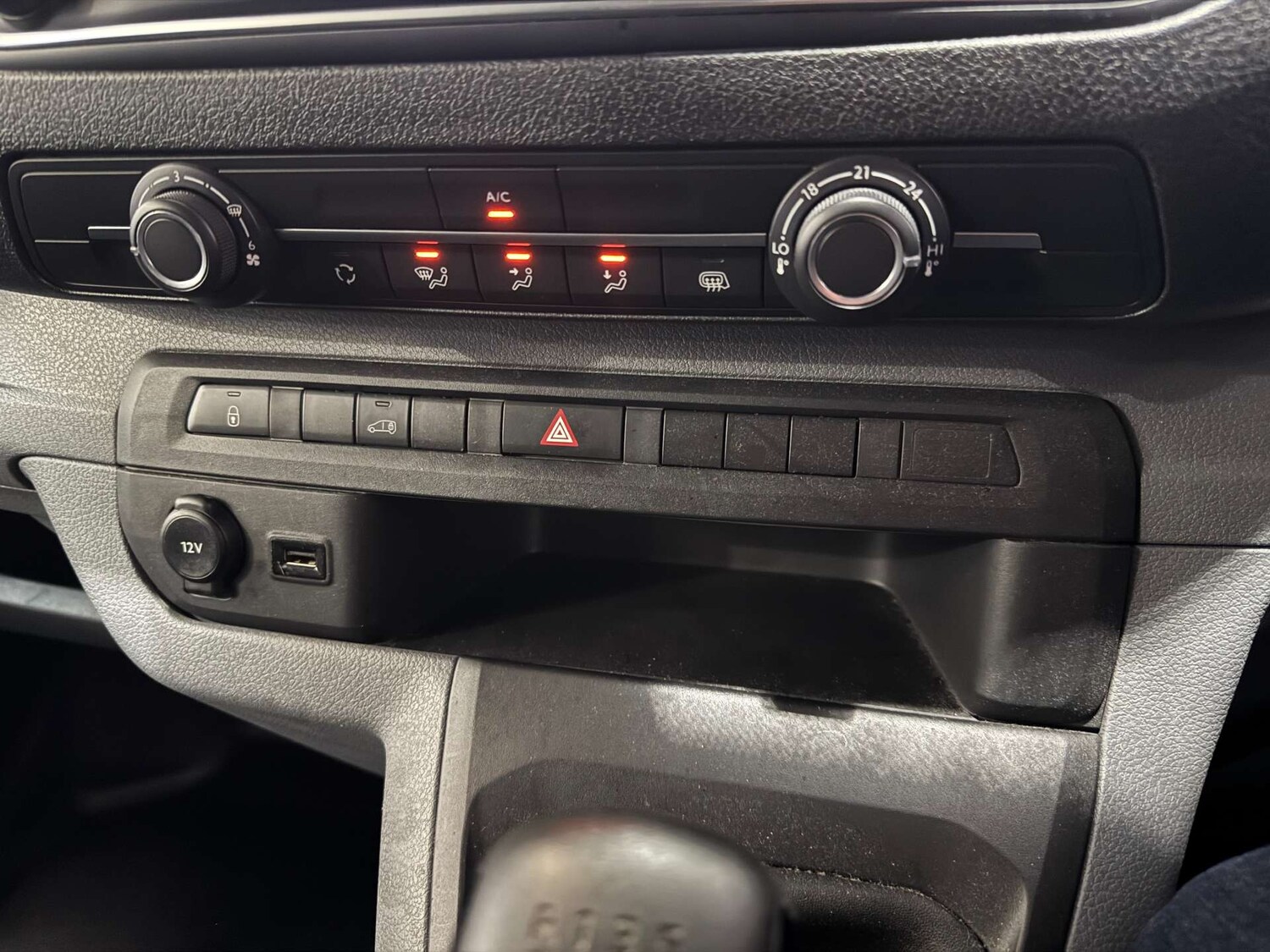 Used Vauxhall Vivaro 2021 for sale - 76320846: Photo 11