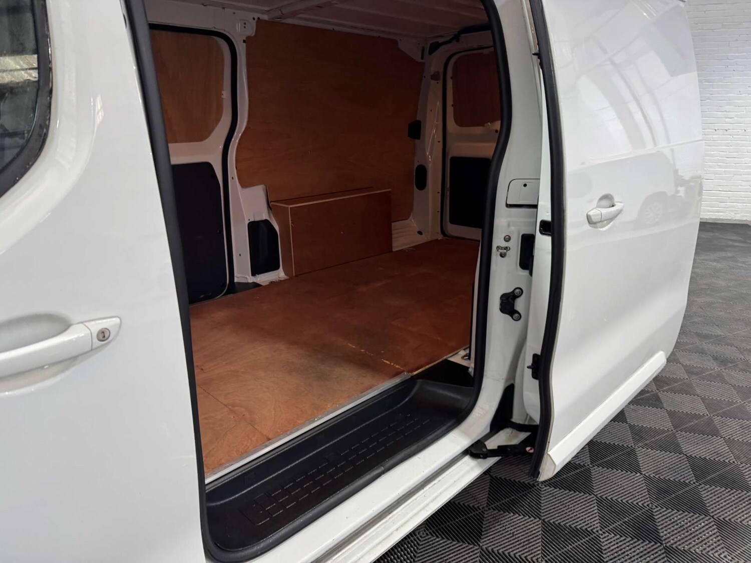 Used Vauxhall Vivaro 2021 for sale - 76320846: Photo 22