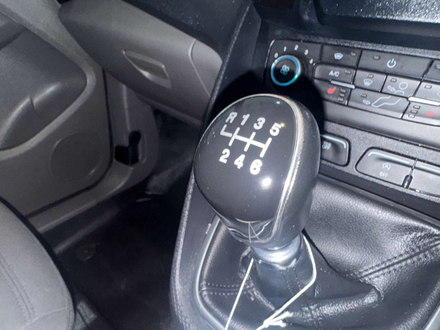 Used Ford Transit Connect 2024 for sale - 77140920: Photo 21