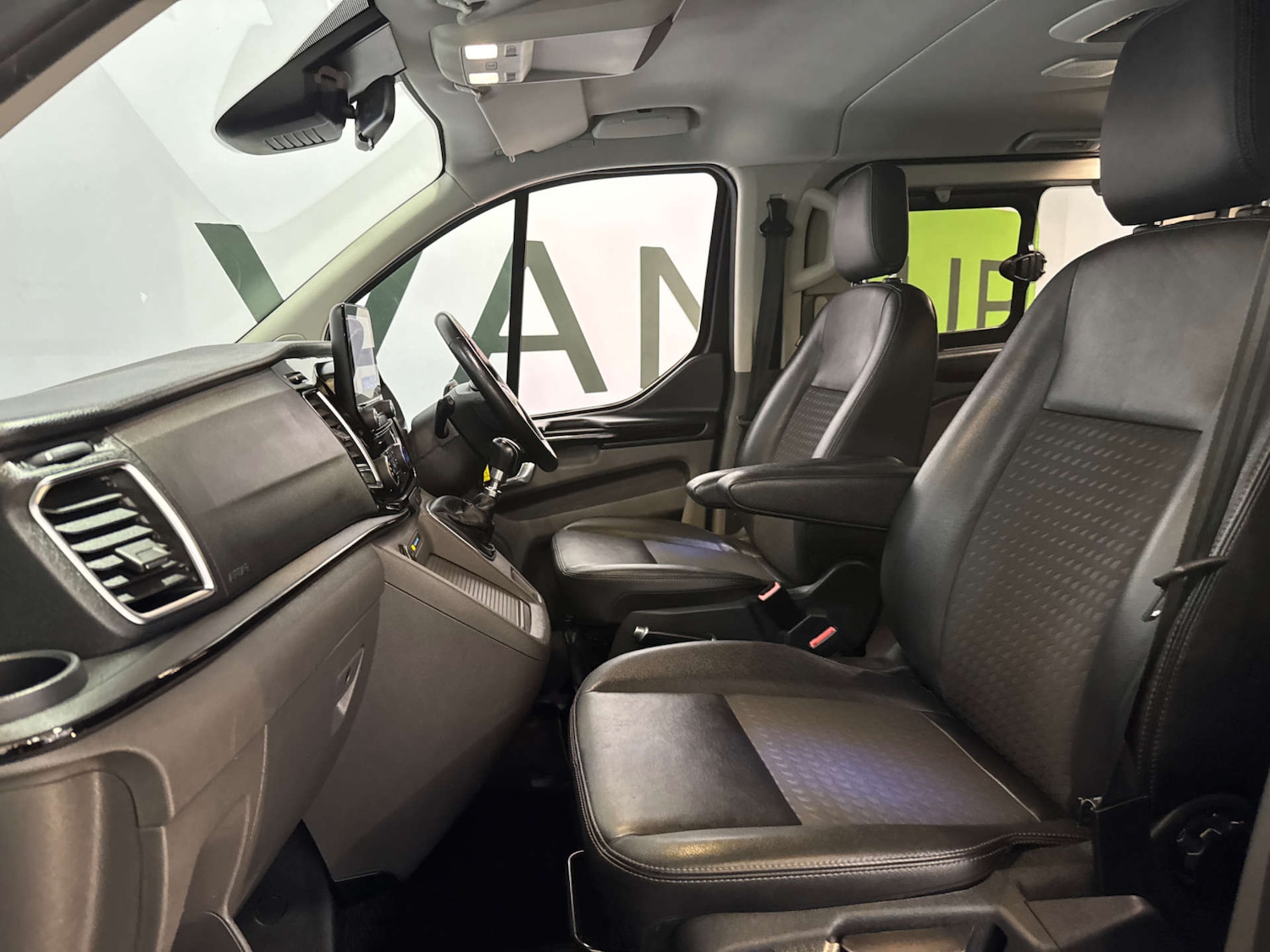 Used Ford Tourneo Custom 2021 for sale - 78122085: Photo 42