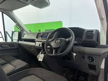 Used Volkswagen Crafter 2023 for sale - 78389799: Photo