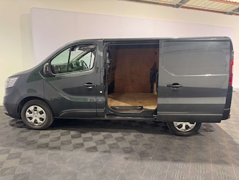 Used Renault Trafic 2022 for sale - 76000356: Photo 4