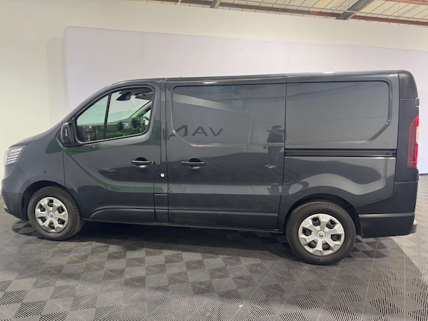 Used Renault Trafic 2022 for sale - 76000356: Photo 6
