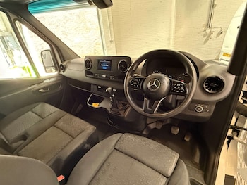 Used Mercedes-Benz Sprinter 2023 for sale - 78310921: Photo