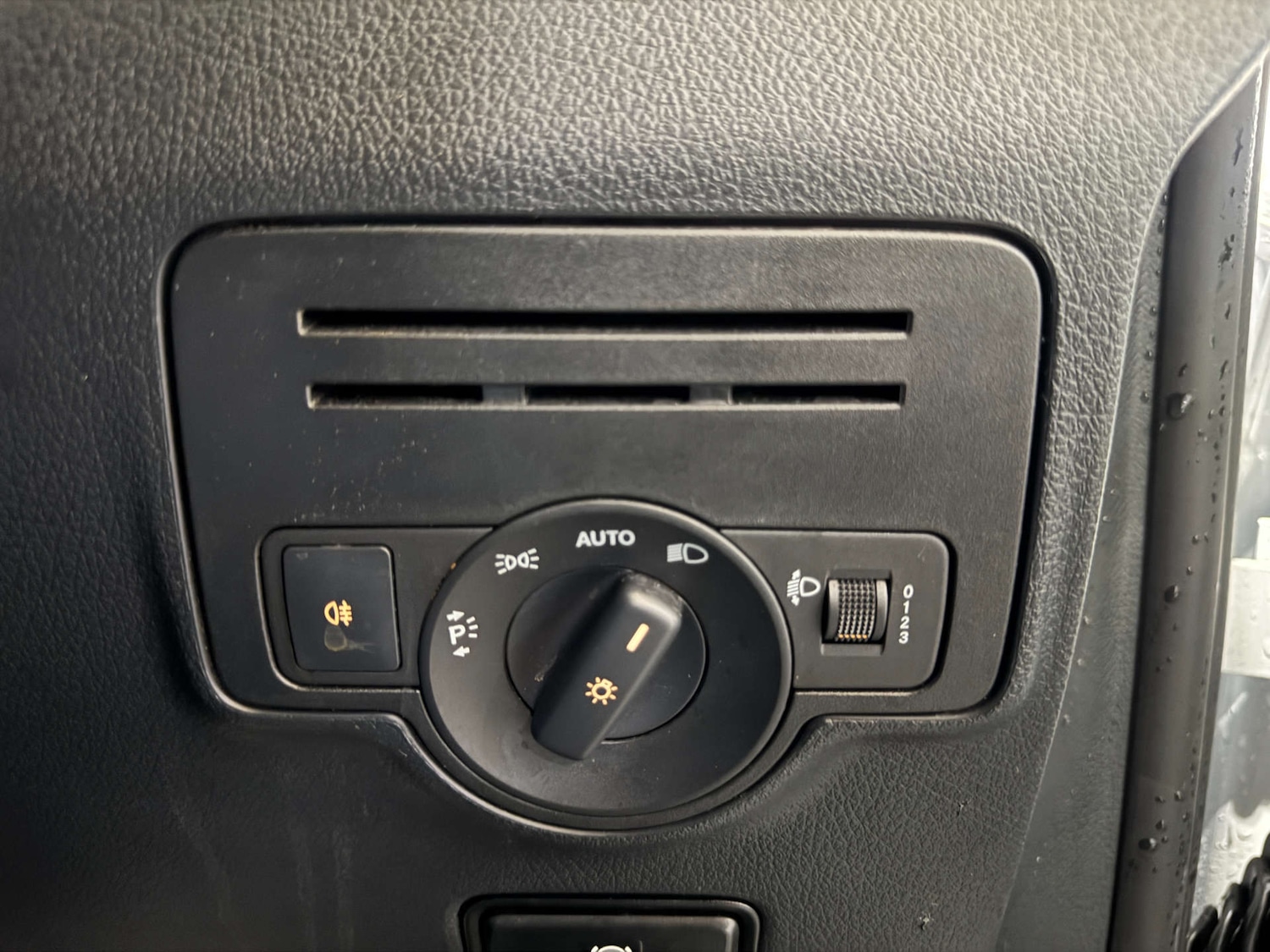 Used Mercedes-Benz Vito 2024 for sale - 76253841: Photo 15