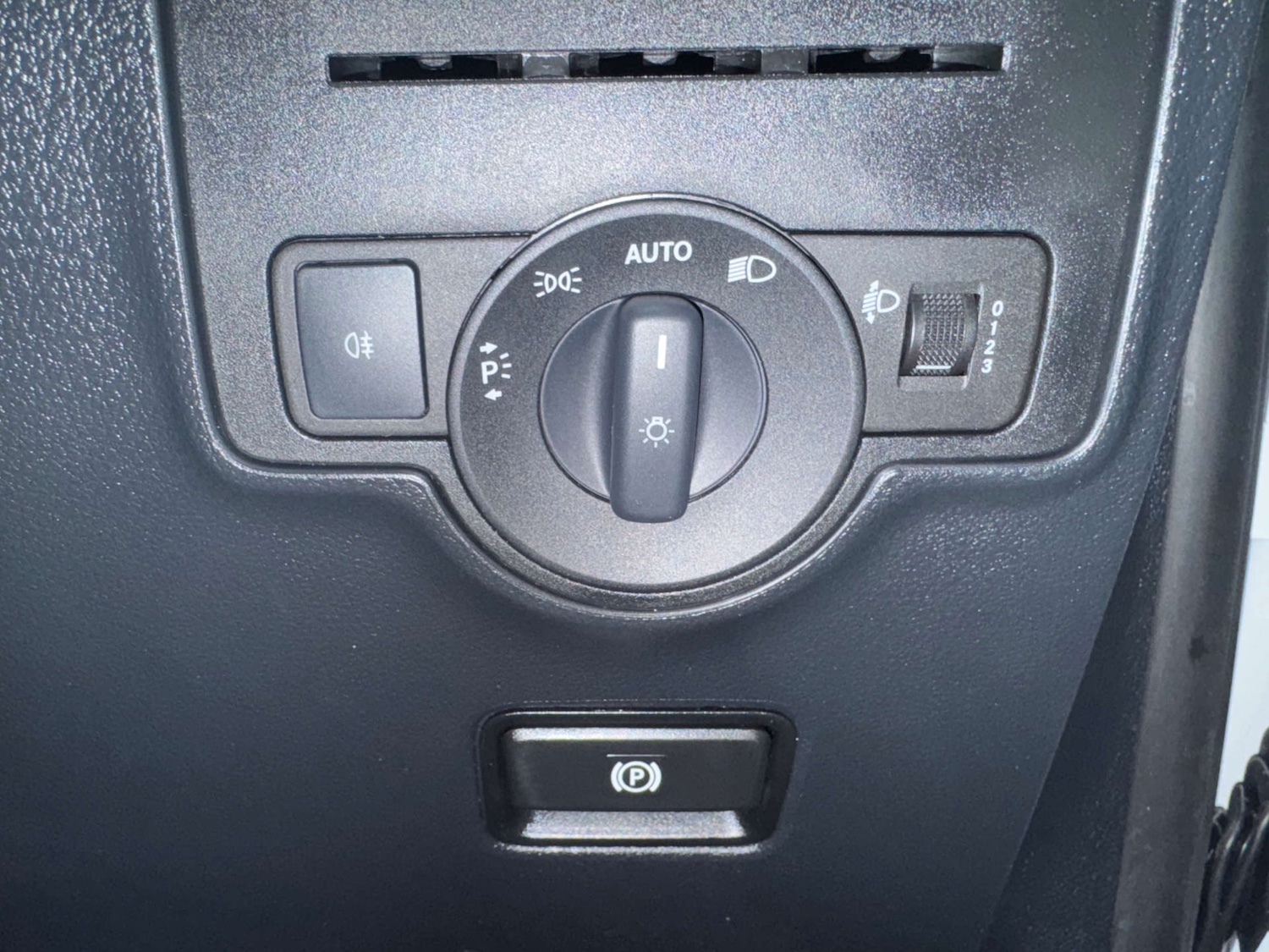 Used Mercedes-Benz Vito 2024 for sale - 77336957: Photo 20