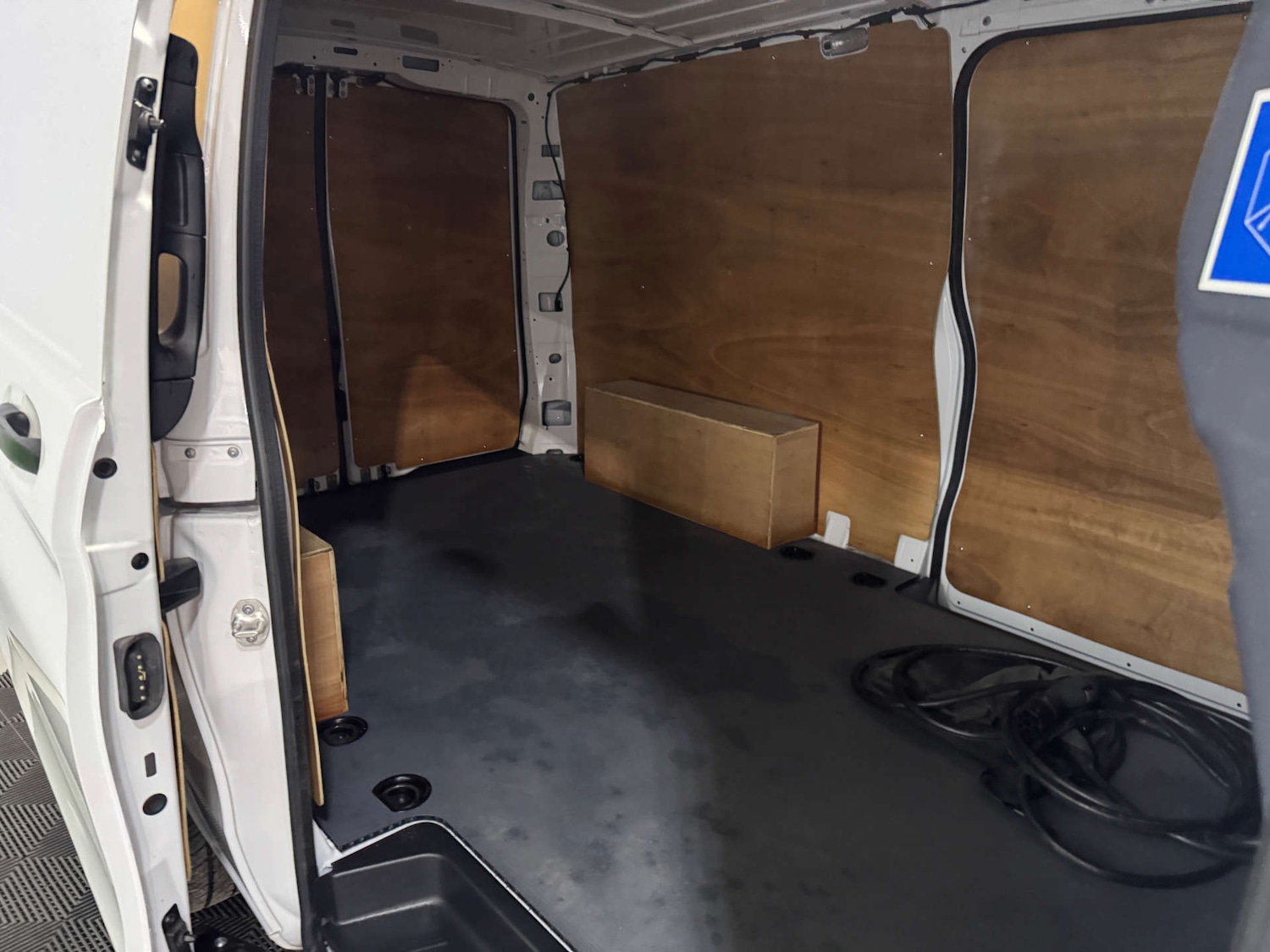 Used Mercedes-Benz Vito 2024 for sale - 77336957: Photo 5