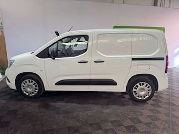 Used Vauxhall Combo 2020 for sale - 76184948: Photo