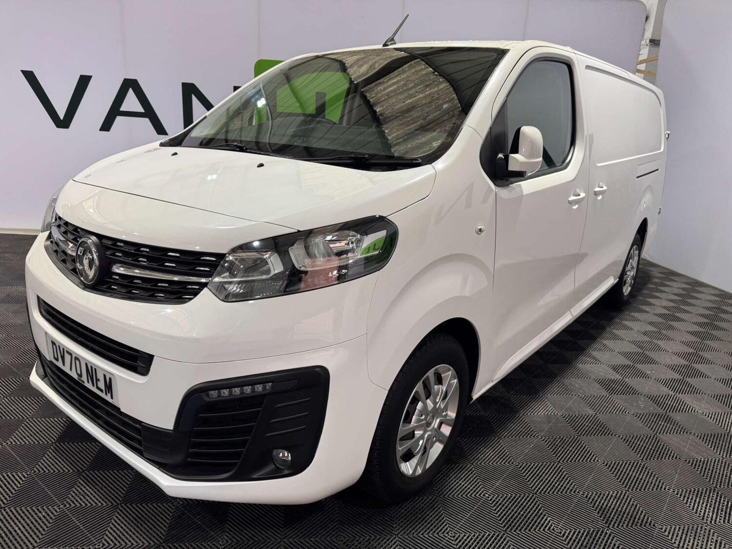 Used Vauxhall Vivaro 2020 for sale - 76320838: Photo 3