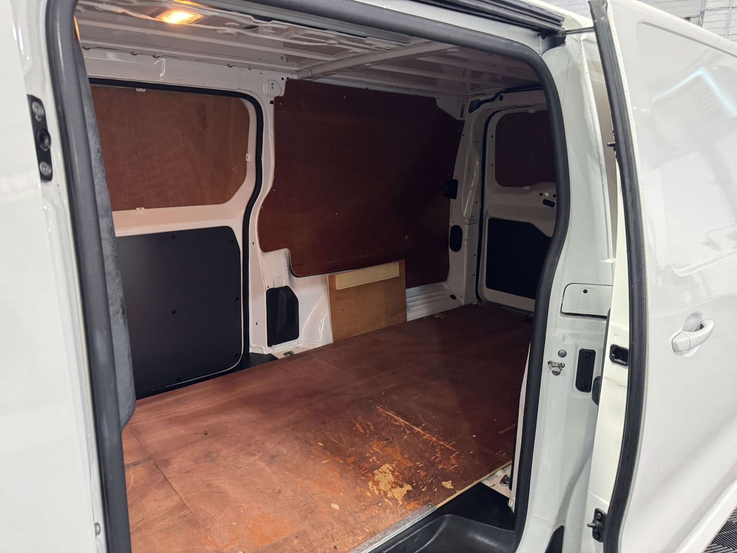 Used Vauxhall Vivaro 2020 for sale - 76320838: Photo 32