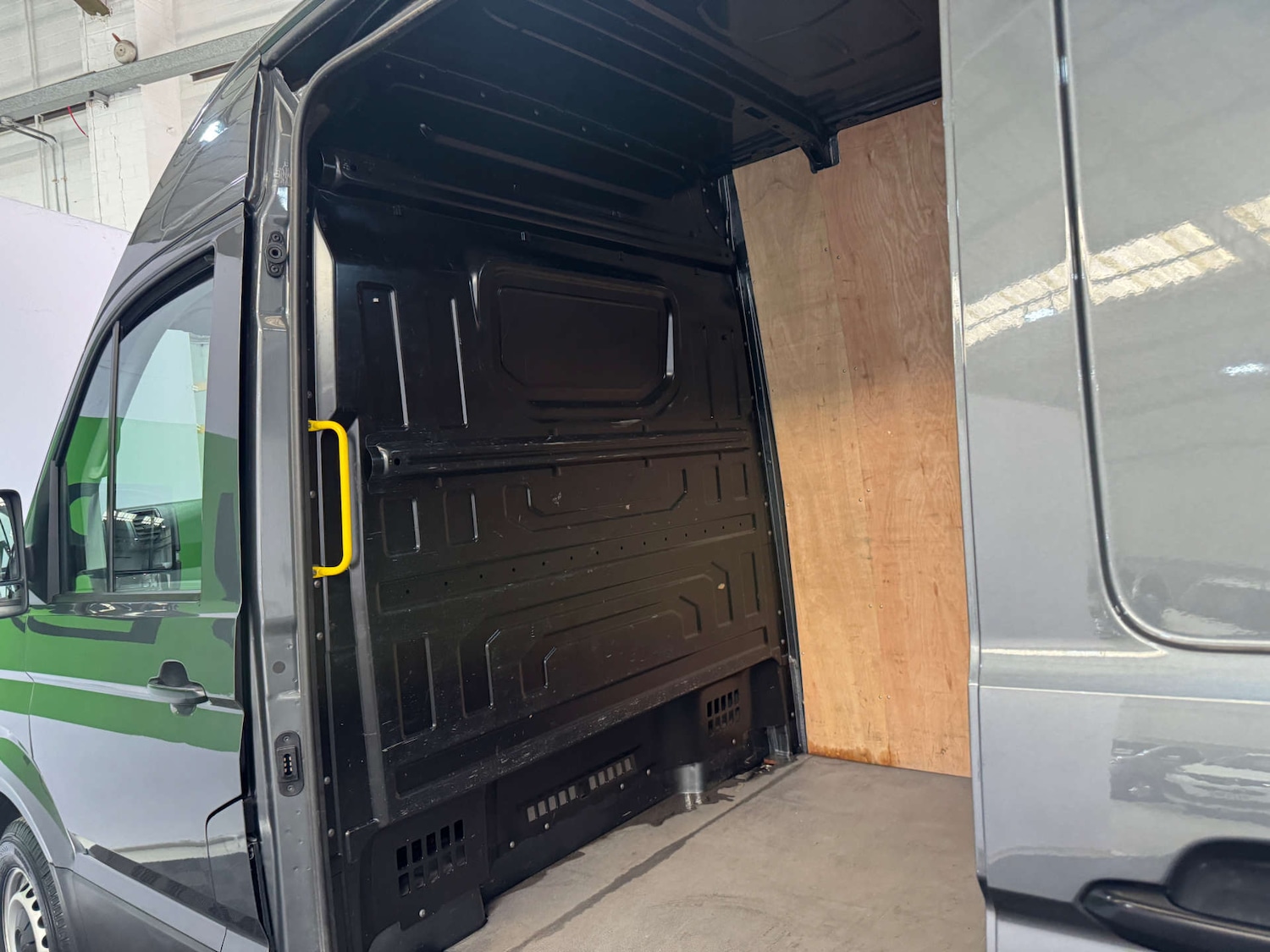 Used Volkswagen Crafter 2023 for sale - 77950430: Photo 27