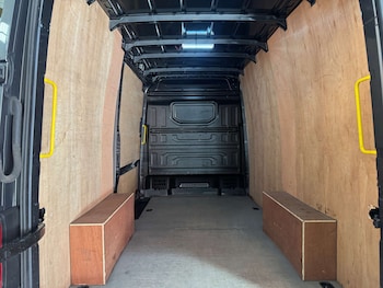 Used Volkswagen Crafter 2023 for sale - 77950430: Photo