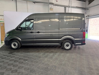 Used Volkswagen Crafter 2023 for sale - 77950430: Photo