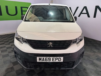 Used Peugeot Partner 2019 for sale - 76601834: Photo
