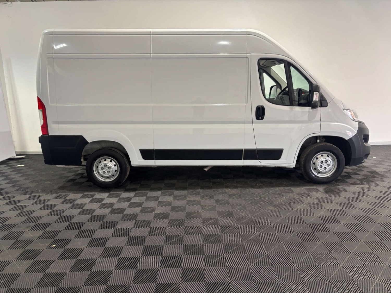 Used Vauxhall Movano 2022 for sale - 76601090: Photo 5