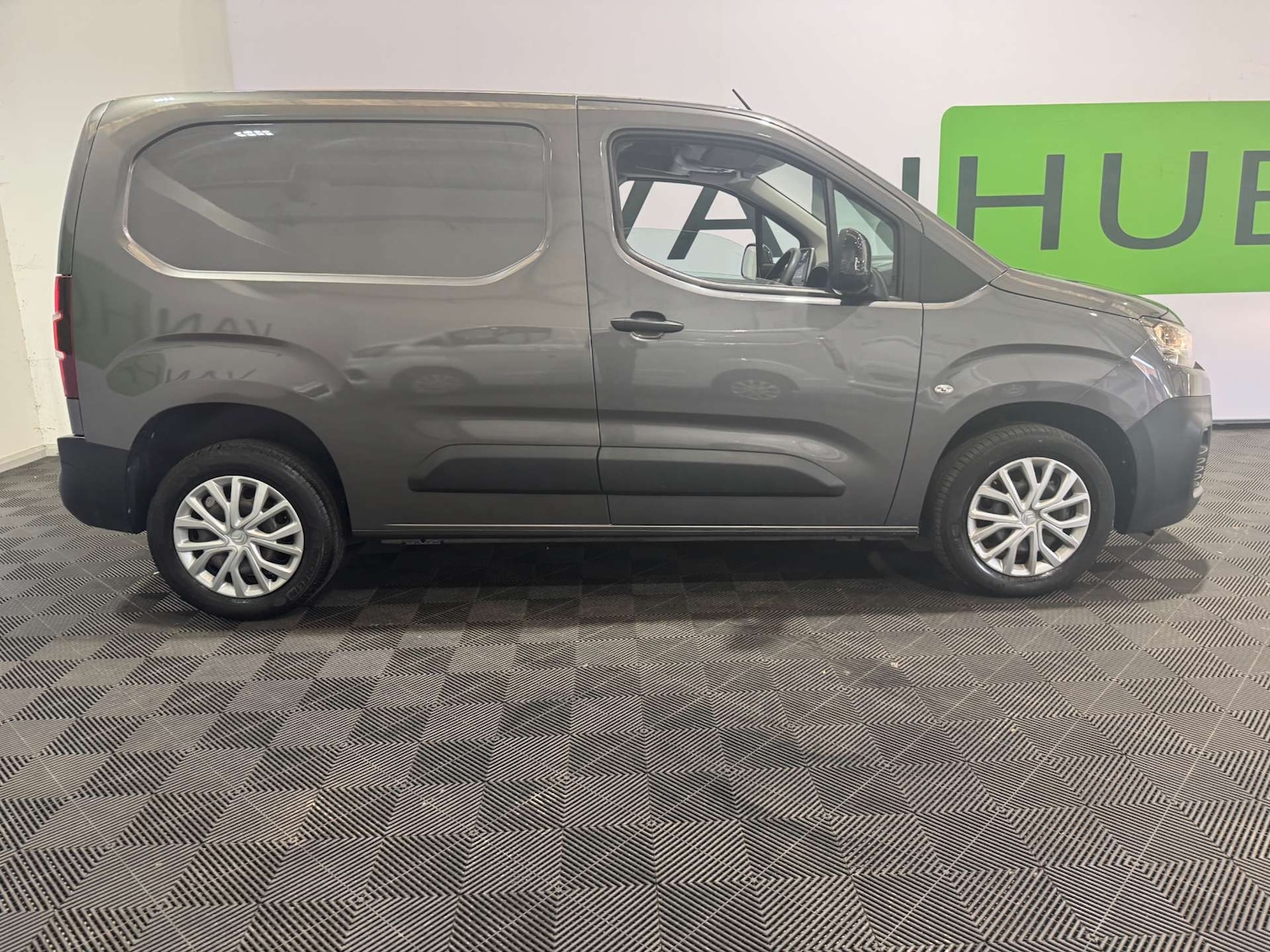 Used Citroen Berlingo 2021 for sale - 77210051: Photo 8