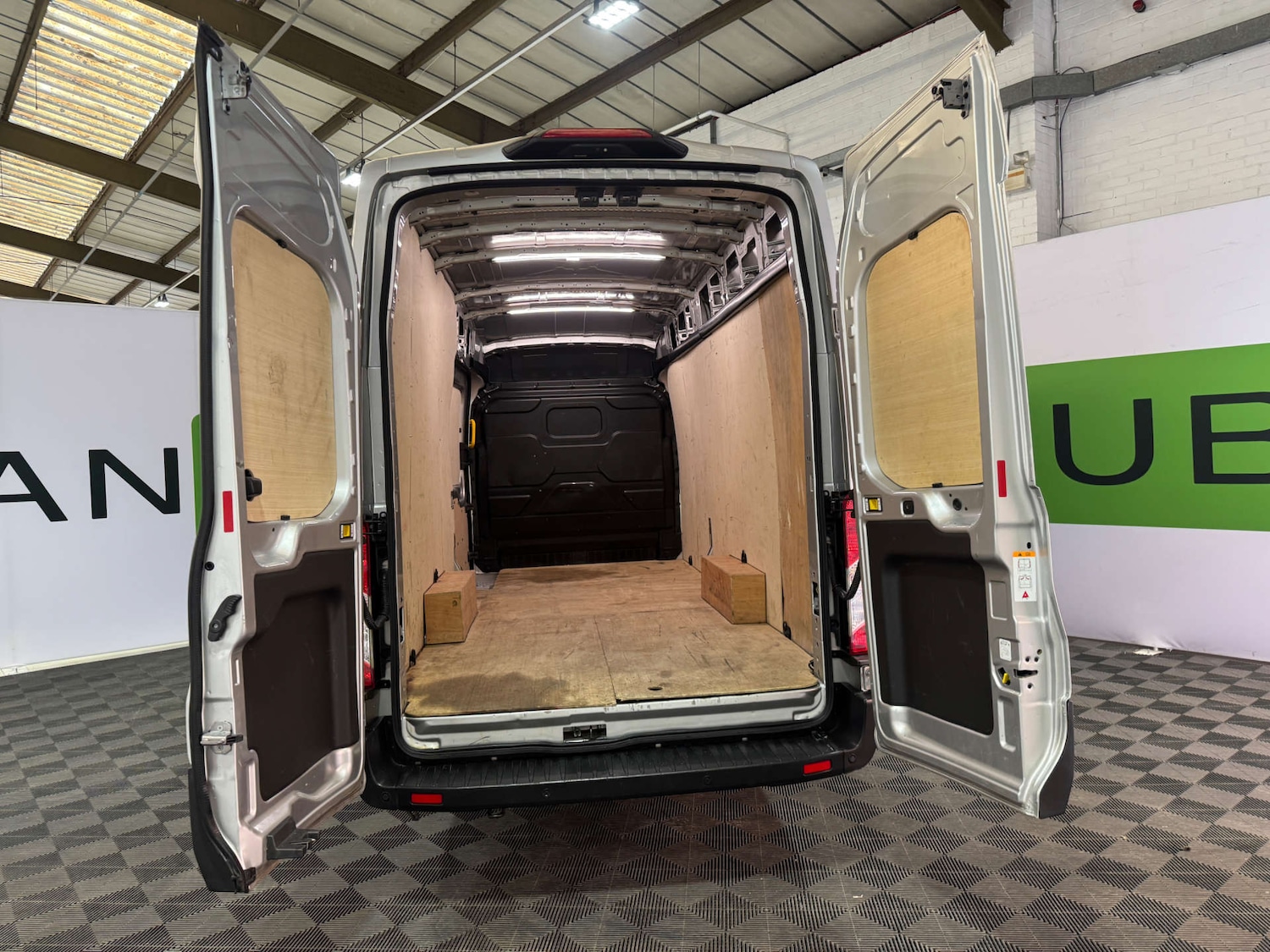 Used Ford Transit 2024 for sale - 77759680: Photo 26